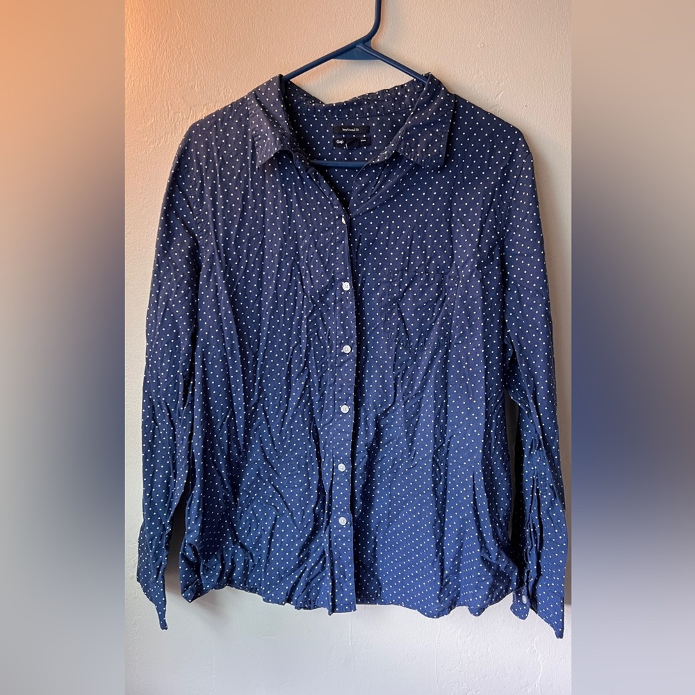 Gap button up shirt! Women’s size XXL!